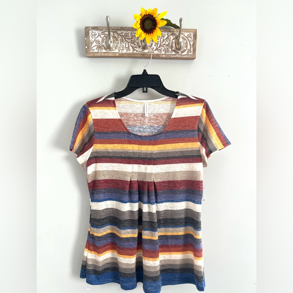 Passports Women’s Multi-Colored Striped Top Size Medium NWT